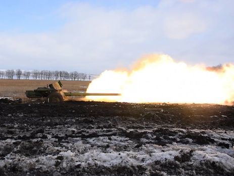Боевики на Донбассе 11 раз обстреляли украинские позиции, один военнослужащий ранен – штаб операции Объединенных сил