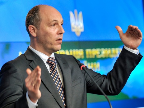 Парубий: Из-за угрозы похищения и вывоза в Россию я вернул себе государственную охрану