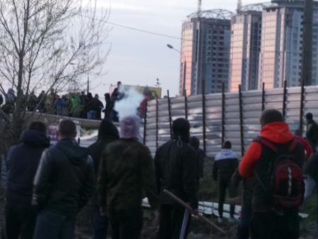 На Осокорках в Киеве произошли столкновения на месте застройки