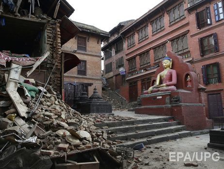 Дайджест 26 апреля: В Непале произошло второе землетрясение, в зоне АТО участились обстрелы, 