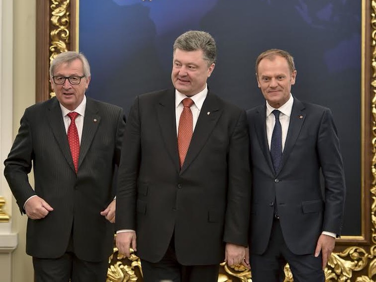 Порошенко: Лидеры ЕС отметили прогресс Украины на пути к безвизовому режиму
