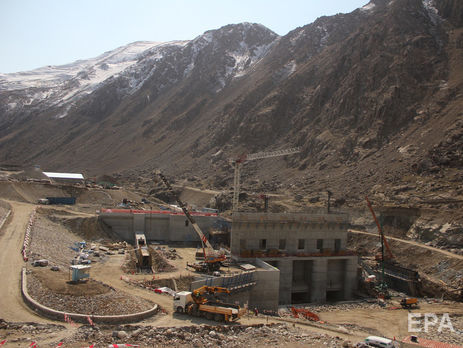 В результате внезапных наводнений в Афганистане погибло не менее 20 человек