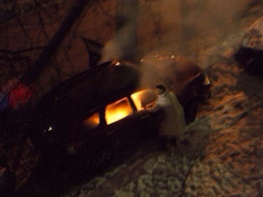 В Киеве сожгли машину сотрудницы посольства Канады