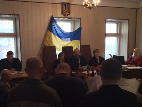 Суд перенес рассмотрение дела против обвиняемых в расстреле евромайдановцев экс-беркутовцев на 3 июня