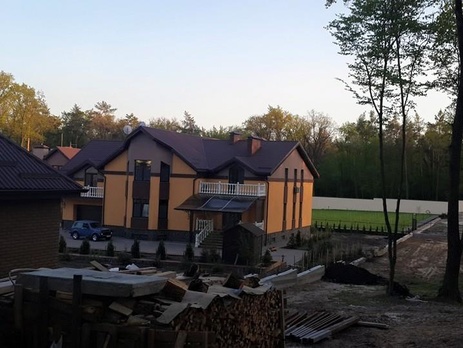 Журналист Бигус: Возле дома заместителя Авакова совершено нападение на съемочную группу