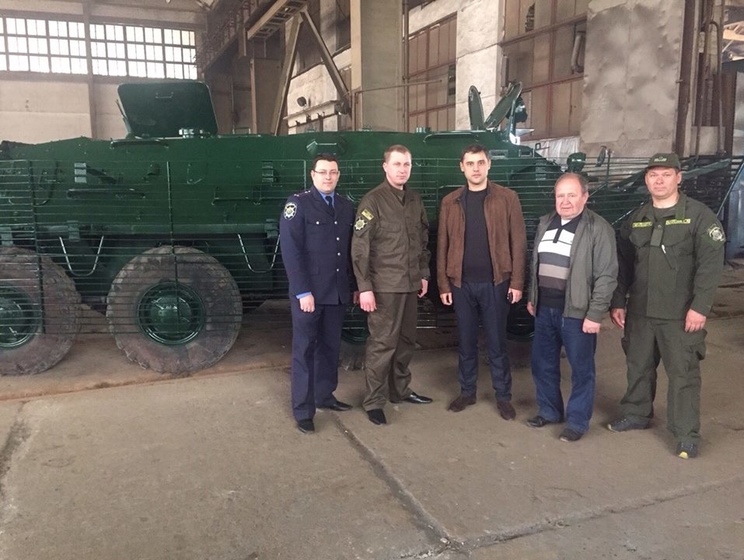 Аброськин: Ремонтники Азовского судоремонтного завода в нерабочее время восстановили практически непригодный БТР-60