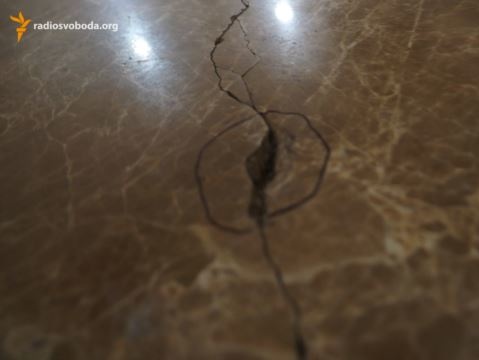 КГГА: На полу и куполе главного собора УГКЦ появились трещины