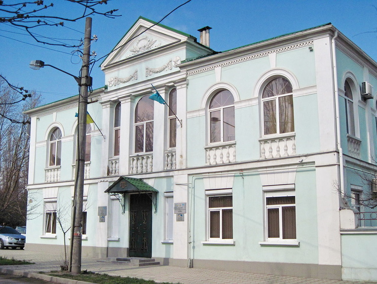 Арбитражный суд Крыма постановил национализировать здание Меджлиса в Симферополе