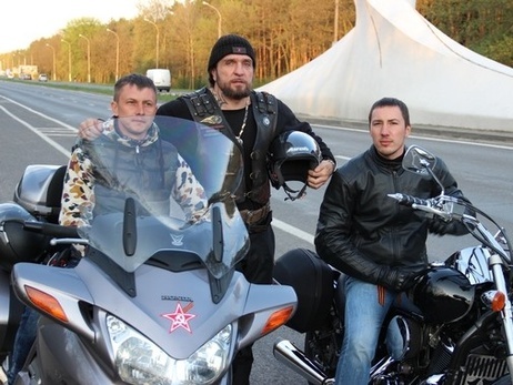 Ефремов исполнил песню 