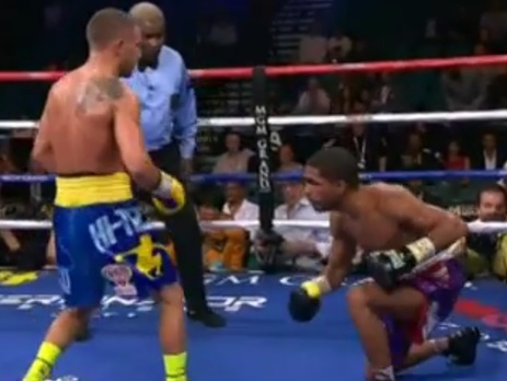 Ломаченко отправил в нокдаун претендента из Пуэрто-Рико Родригеса. Видео