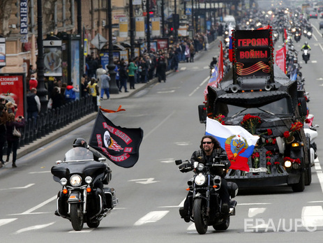 Под Мюнхеном полиция остановила колонну 