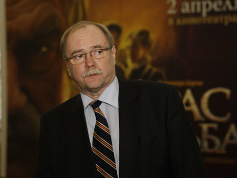 Режиссер Бортко назвал цензурой удаление из сериала 