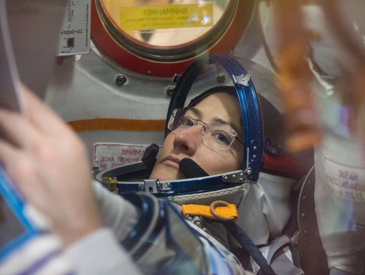 NASA запланувало перший в історії вихід у відкритий космос за участю жінок