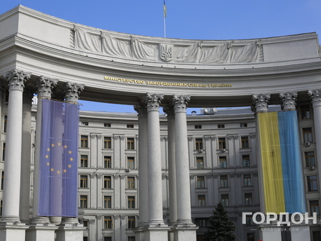 МИД: В Непале пострадал украинец, он находится в больнице