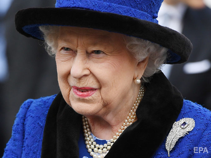 Королева Елизавета II опубликовала первый пост в Instagram