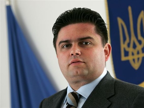 Лубкивский: Задержанных россиян, подозреваемых в терроризме, на два месяца отправили под арест