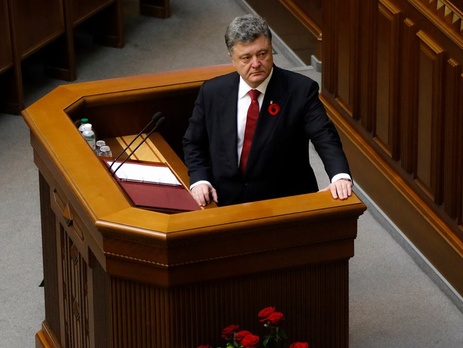 Порошенко: Никто не имеет права присваивать себе победу над нацизмом