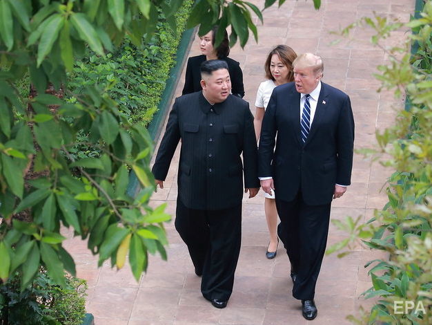 Трамп готов к третьему саммиту с Ким Чен Ыном – Болтон