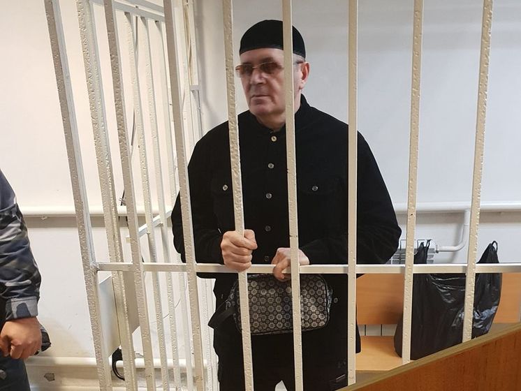 В РФ прокуратура потребовала для чеченского правозащитника Титиева наказание в виде четырех лет лишения свободы