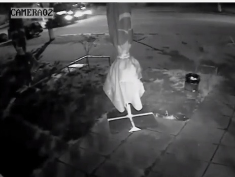 Убийство работников милиции в Киеве записала камера наблюдения. Видео
