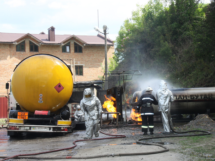 В Виннице произошел пожар на газовой автозаправке