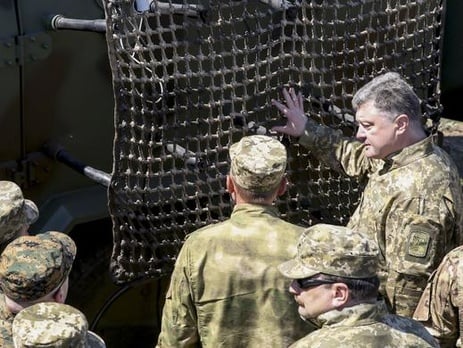 Порошенко: Я не сомневаюсь, что мы освободим донецкий аэропорт и восстановим его