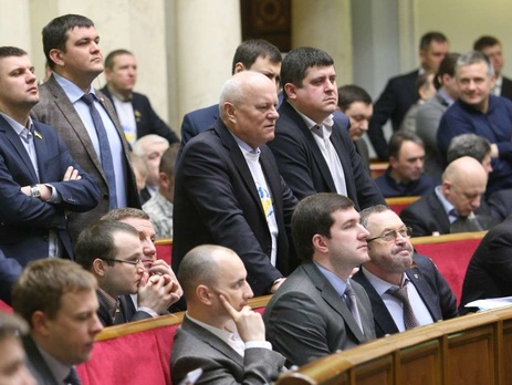 Рада приняла в первом чтении законопроект, который разрешает иностранцам проходить службу в ВСУ