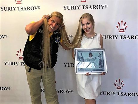15-летняя киевлянка признана обладательницей самых длинных волос в Украине в детской категории
