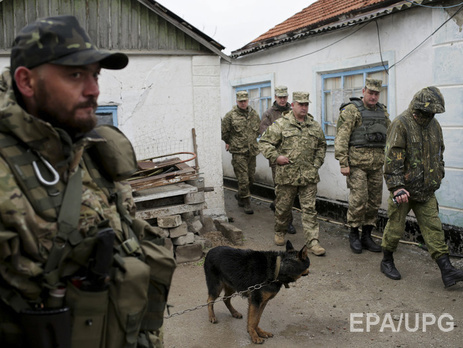 Пресс-центр АТО: Боевики продолжили обстрелы из запрещенных Минскими соглашениями артиллерии, минометов и гранатометов 