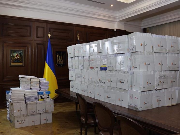 "Господин Клименко, Украина ждет вас". Луценко сообщил, что ГПУ завершила следствие по "делу налоговиков" и передала его в суд