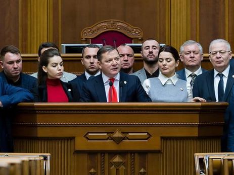 Радикальная партия требует от Порошенко амнистировать 8 тыс. добровольцев