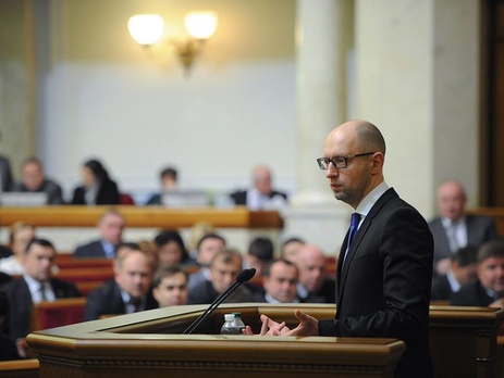 Яценюк: Коммунальные тарифы проверит 