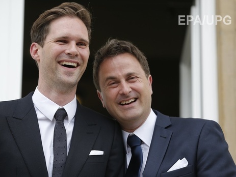 Премьер Люксембурга Беттель заключил однополый брак