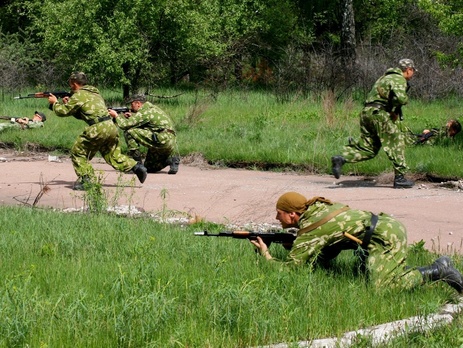 В Черниговской области прошли учения сводного подразделения отдельного полка президента Украины. Фоторепортаж