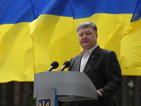 Порошенко: Крымскотатарский народ снова страдает от террора и притеснений московского оккупационного режима