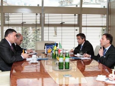 МВД: Украина намерена привлечь итальянских экспертов к реформированию милиции