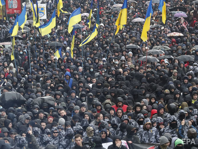У Києві завершився мітинг "Національного корпусу" проти розкрадань в оборонній сфері