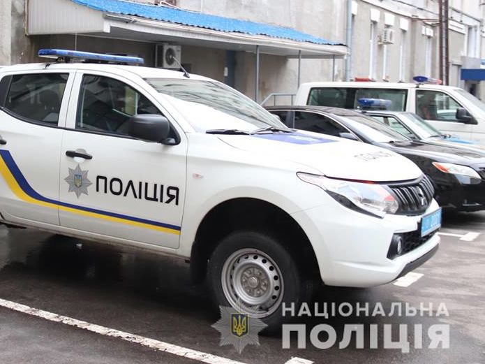 В Харькове сотрудница полиции наехала на мужчину на пешеходном переходе, он умер в больнице