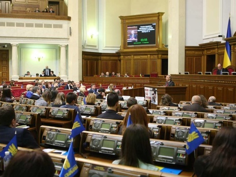 Верховная Рада намерена отменить обязательную справку о регистрации для переселенцев