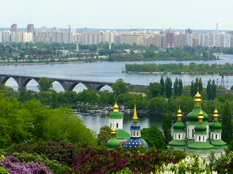 Гидрометцентр: Сегодня в Украине сухая солнечная погода