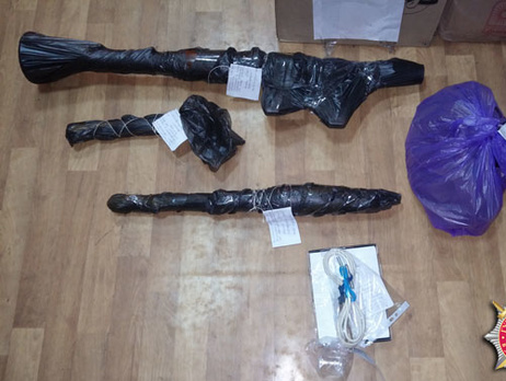 МВД: В лесополосе Донецкой области обнаружен арсенал оружия