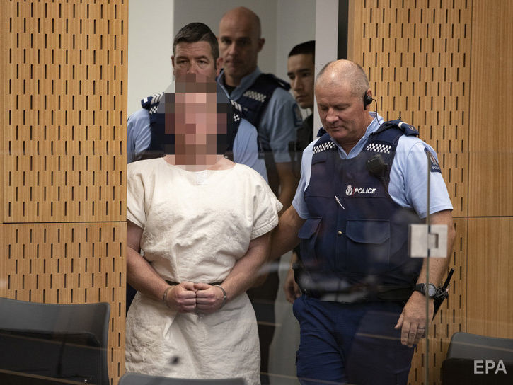 Обвинувачений у вбивстві людей у мечеті в Новій Зеландії Таррант відмовився від адвоката