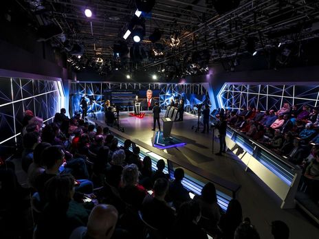 Порошенко заявил, что Запад продлевает санкции против России не автоматически, а из-за дипломатических успехов Украины