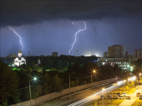 Украину 26 мая накроют грозы