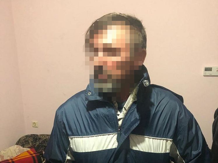 Полиция задержала второго подозреваемого в поджоге магазина Roshen в Оболонском районе Киева