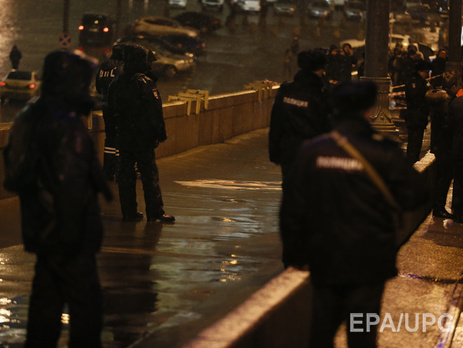 СМИ: Следствие по делу Немцова начало поиск двоих неизвестных свидетелей