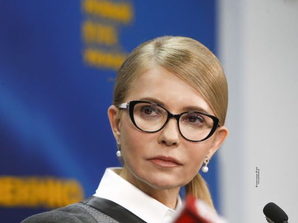 Тимошенко: "Президентка" звучит сложно, но правильно