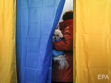 В Верховную Раду проходят шесть партий – опрос