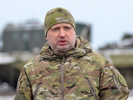 Турчинов: Украина восстанавливает свои позиции на международных рынках вооружений