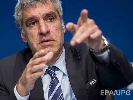 ФИФА: Блаттер сотрудничает со следствием по делу о коррупции в организации